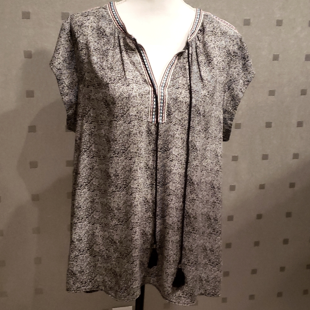 Daniel Rainn, Top  Size XL,Grey white